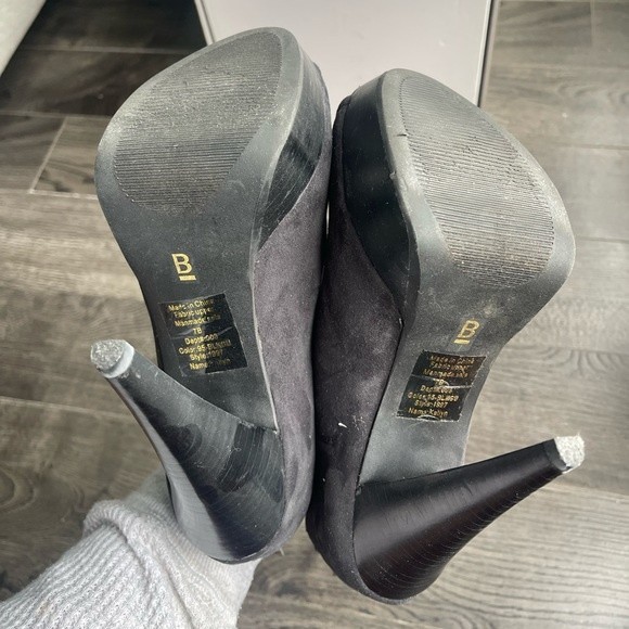 Black Suede Heels Booties - Picture 3 of 7